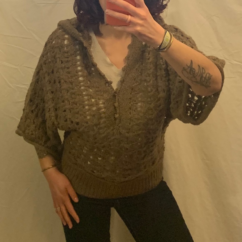 FREE PEOPLE Short Sleeved Hooded Knit Sweater